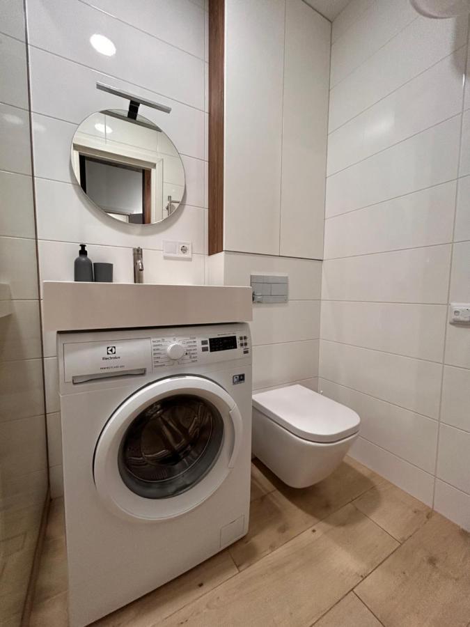 Loft На Кониського, Центр Apartment Dnipro Ngoại thất bức ảnh