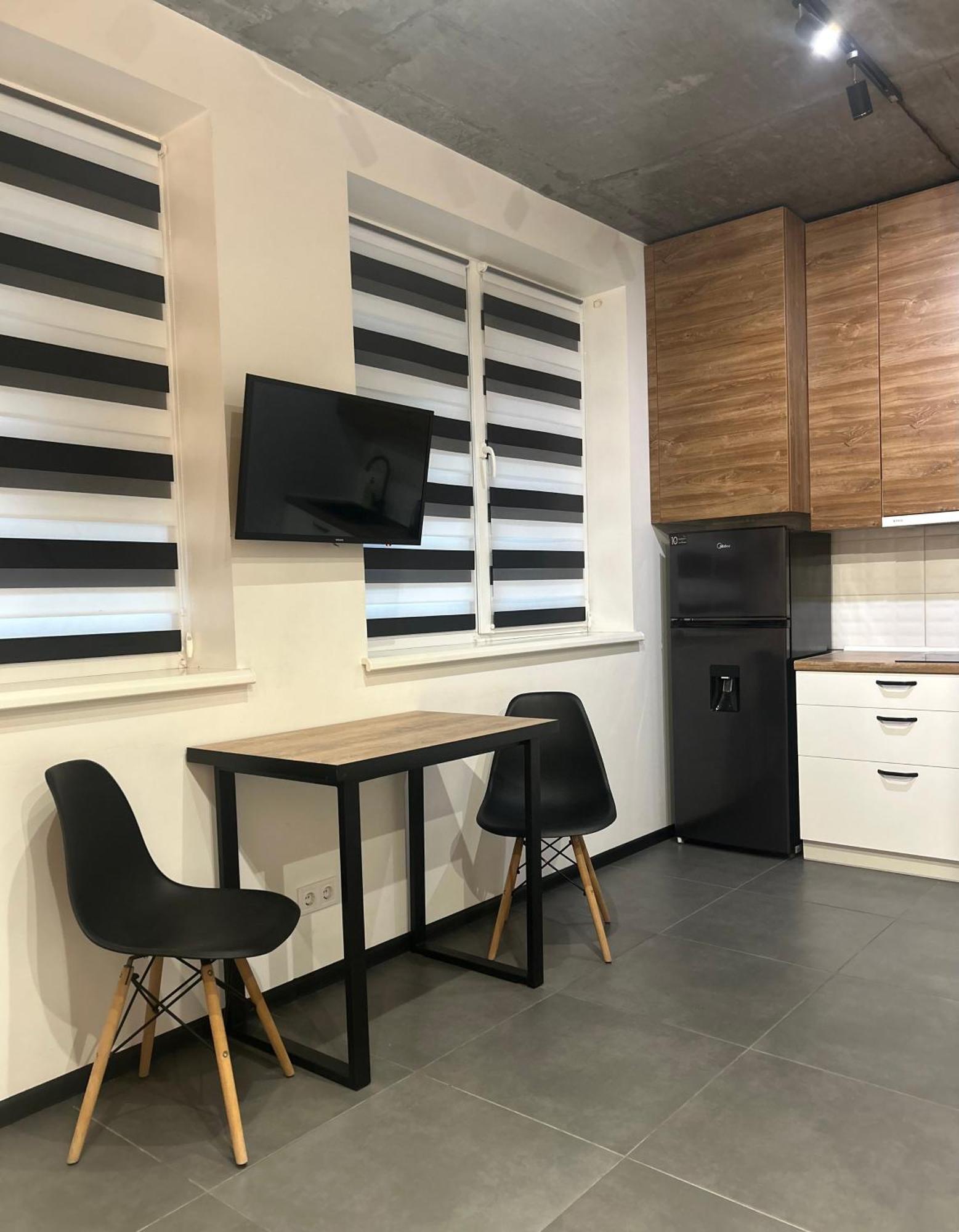 Loft На Кониського, Центр Apartment Dnipro Ngoại thất bức ảnh
