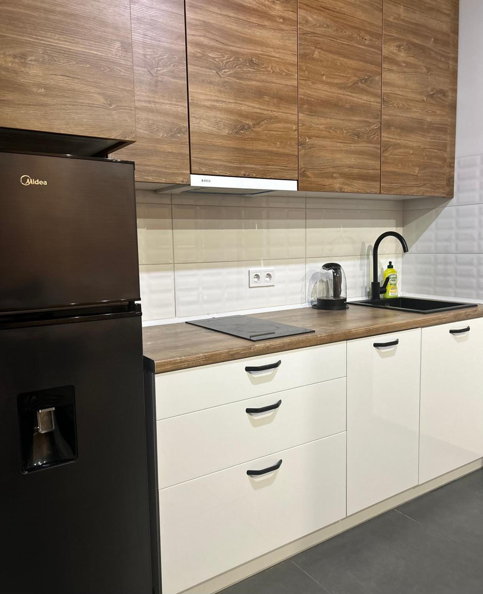 Loft На Кониського, Центр Apartment Dnipro Ngoại thất bức ảnh