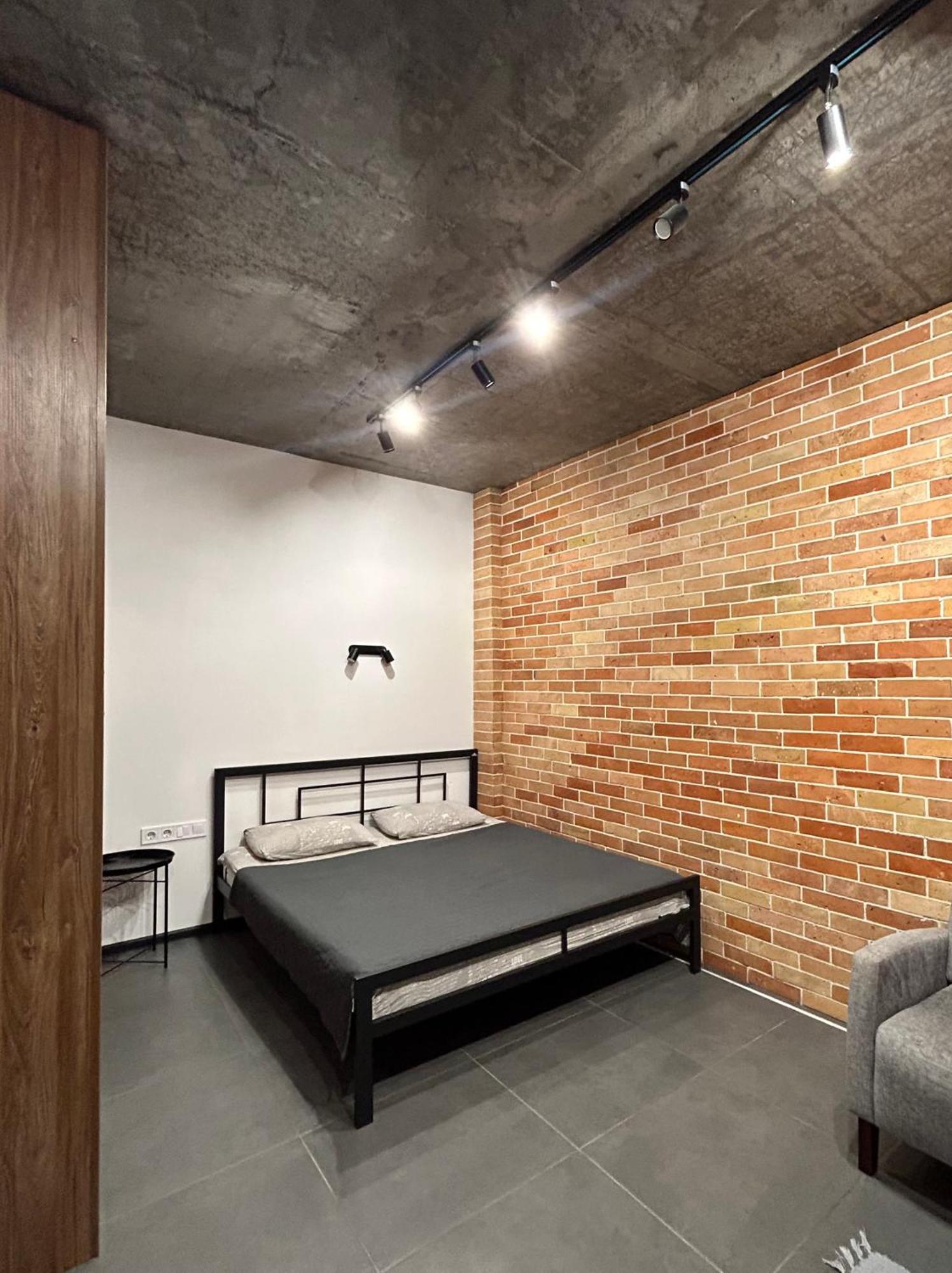Loft На Кониського, Центр Apartment Dnipro Ngoại thất bức ảnh